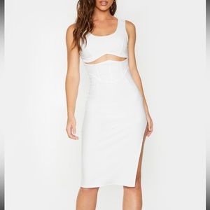 PrettyLittleThing Bandage Rib Cut Out Corset Detail
Sleeveless Midi Dress